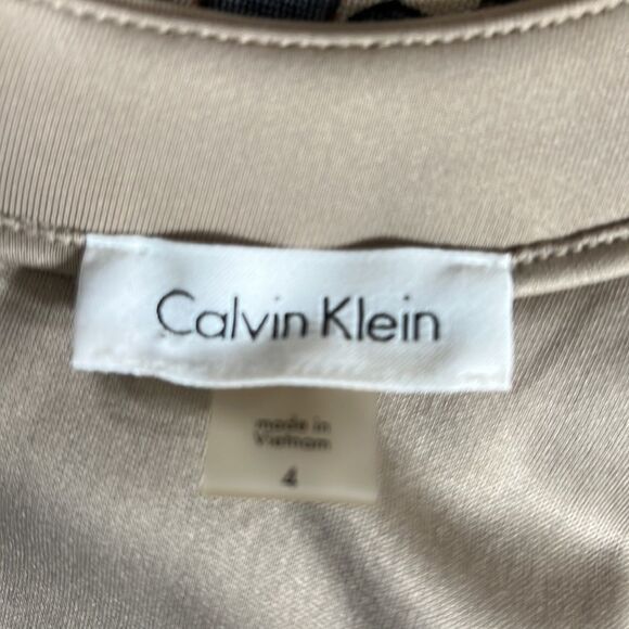 Calvin Klein nude lace overlay Mini - Picture 4 of 5